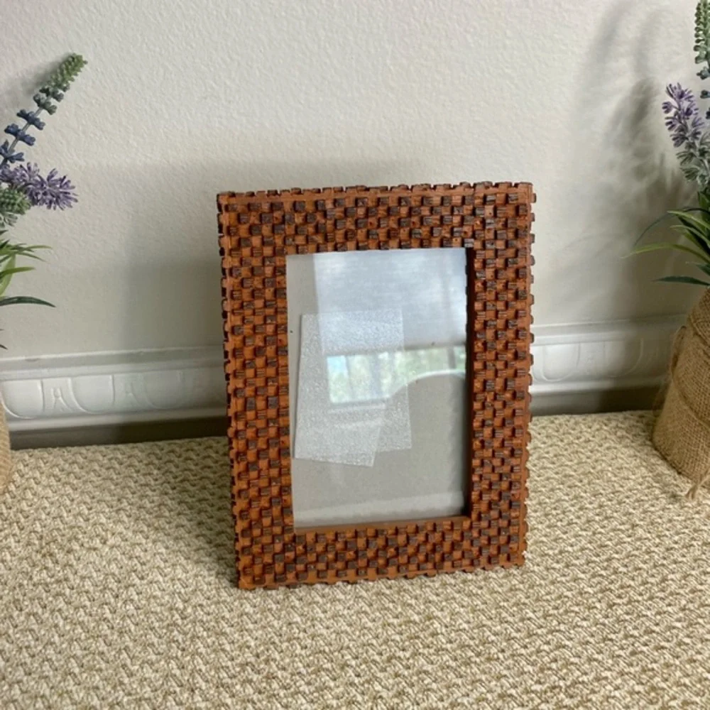 🌸Pier One Tropical Picture Frame🤎